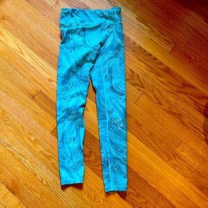 Athleta girl size 12 leggings, buttery soft greenish color with pattern